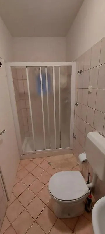 Danijela Apartment 普拉